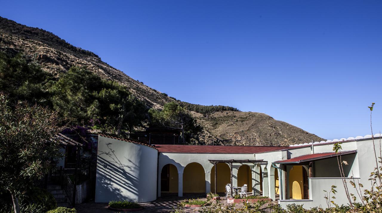 Vrclub - Villa Ridente Residence سان جورجيو ماجيوري المظهر الخارجي الصورة