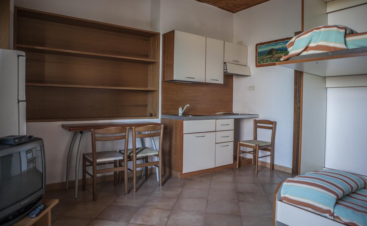 Vrclub - Villa Ridente Residence سان جورجيو ماجيوري المظهر الخارجي الصورة