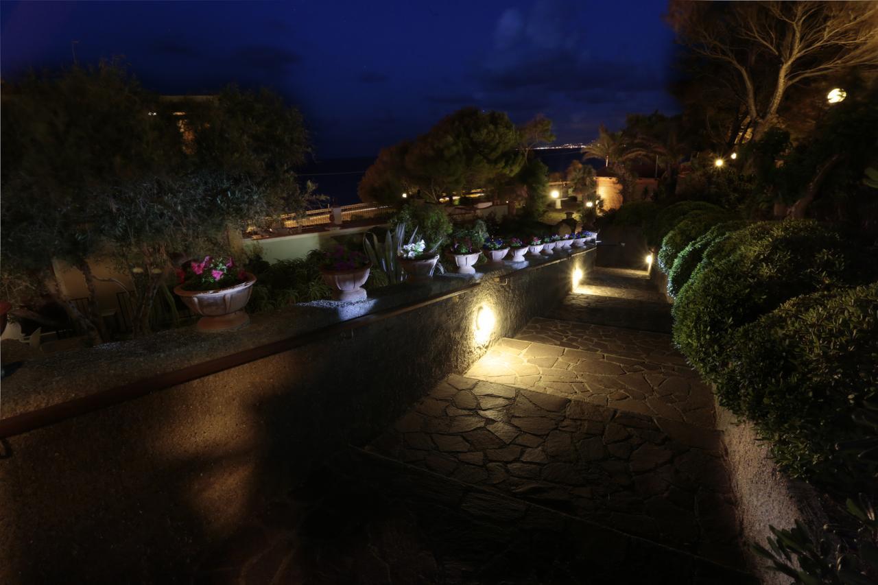 Vrclub - Villa Ridente Residence سان جورجيو ماجيوري المظهر الخارجي الصورة