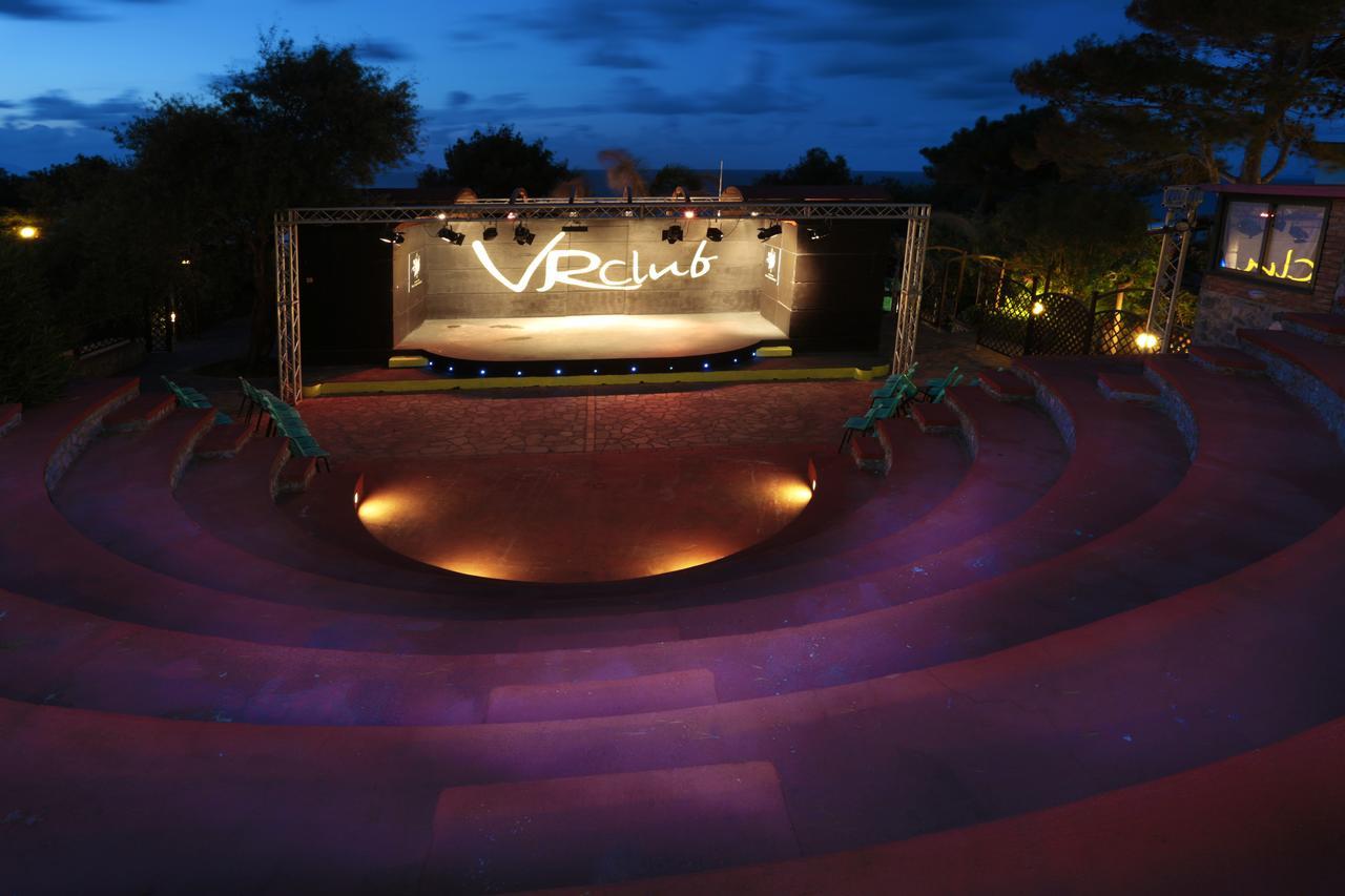 Vrclub - Villa Ridente Residence سان جورجيو ماجيوري المظهر الخارجي الصورة